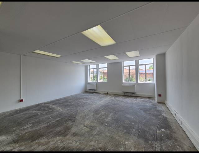 127M² OFFICE TO LET IN ILLOVO